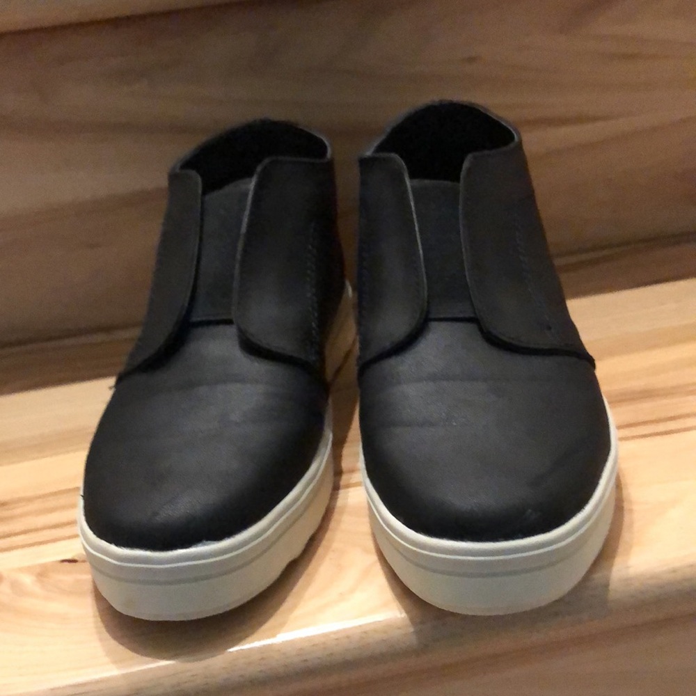Dolce vita women’s sneakers